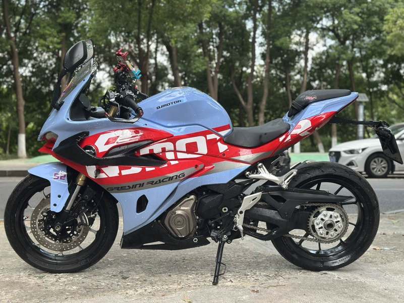 QJMOTOR 赛450
