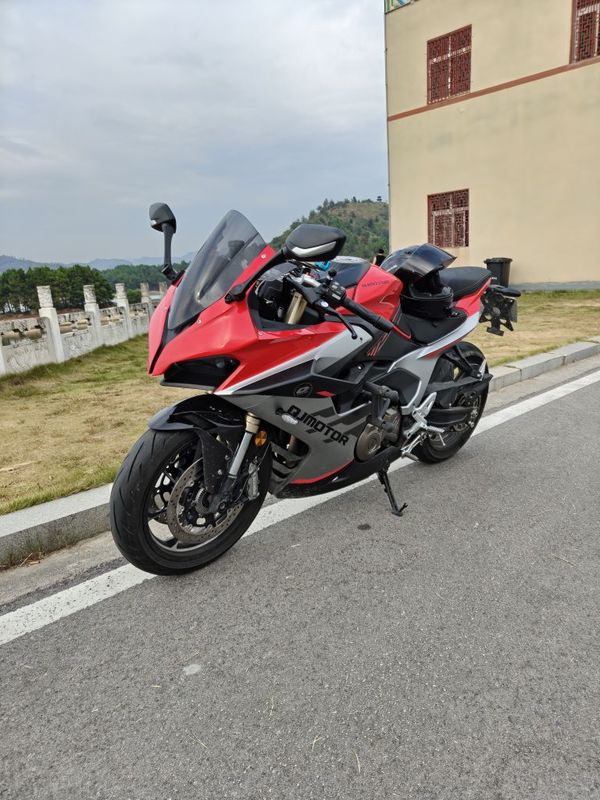 QJMOTOR 赛550