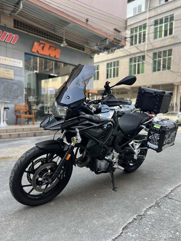宝马 F 750 GS