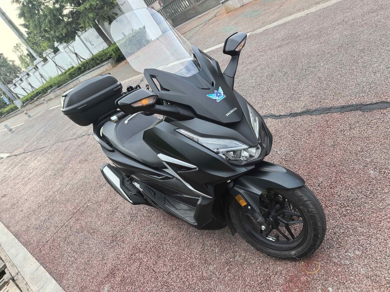 本田WING NSS350