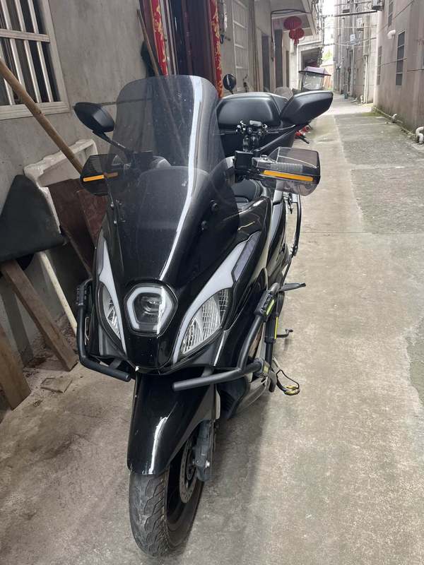 豪爵 UFR150