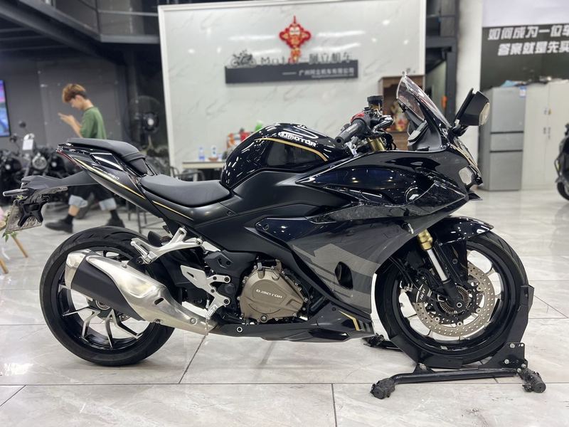 QJMOTOR 赛450