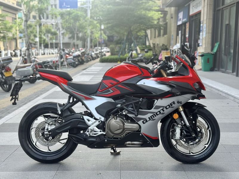 QJMOTOR 赛550