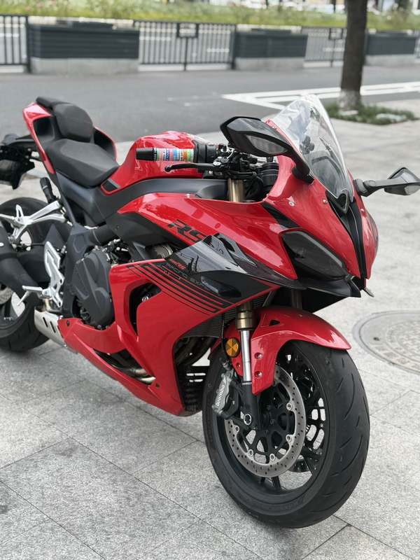 QJMOTOR 赛600
