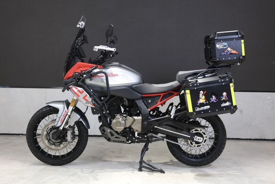 QJMOTOR 骁550