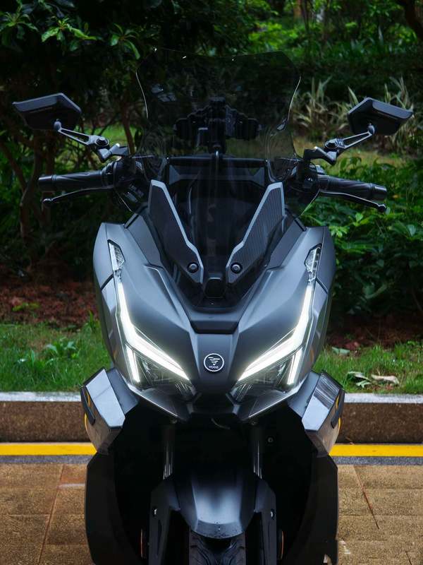 无极 翼龙 SR150R
