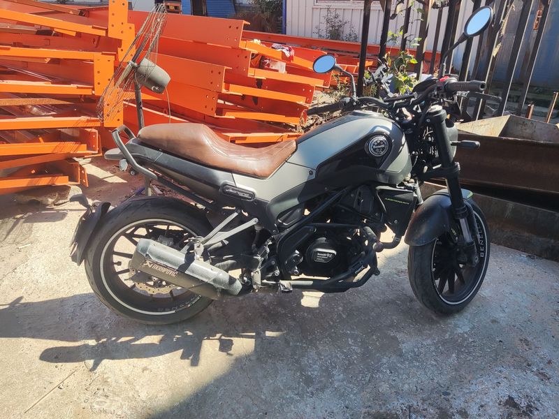 贝纳利 幼狮 Leoncino 250