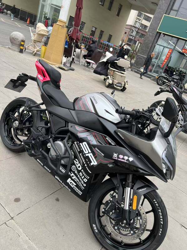 春风 250SR