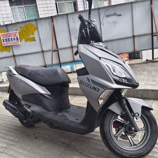 济南铃木 UY125