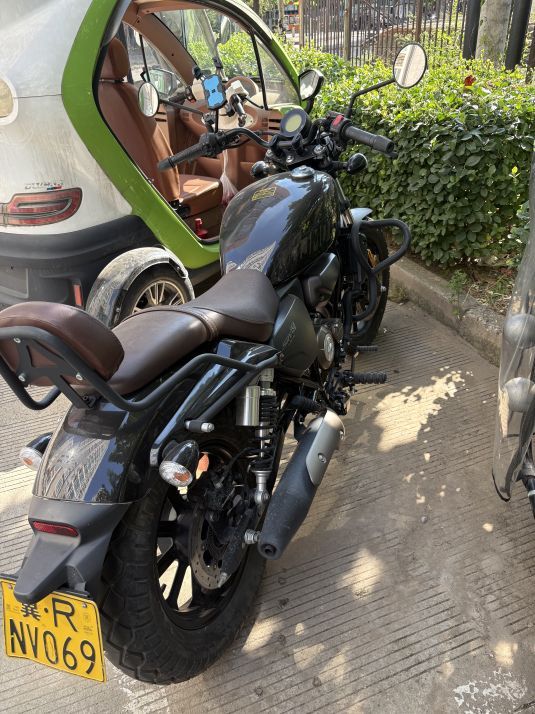 QJMOTOR 闪150