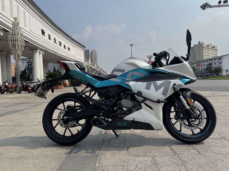 春风 250SR