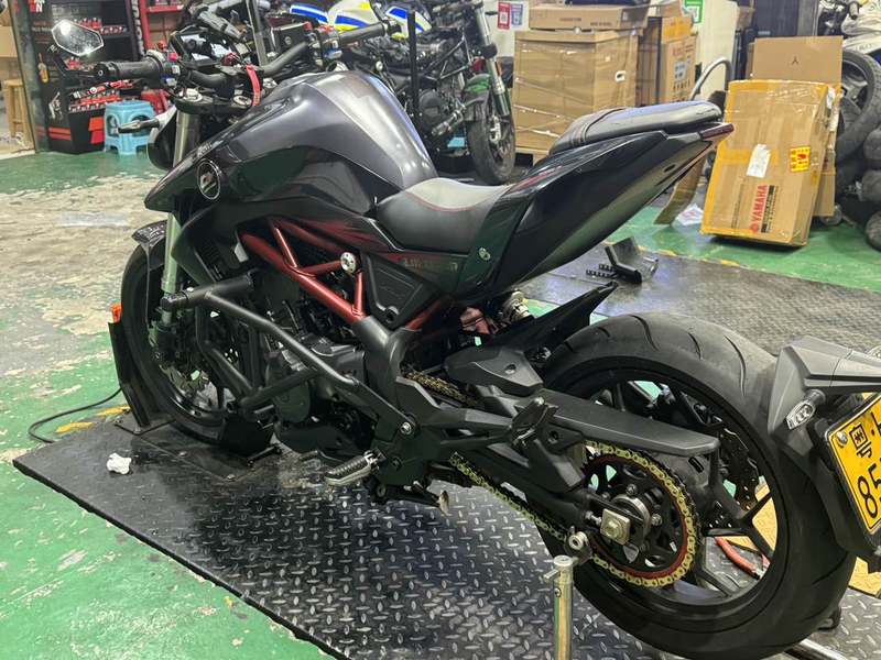 QJMOTOR 追350