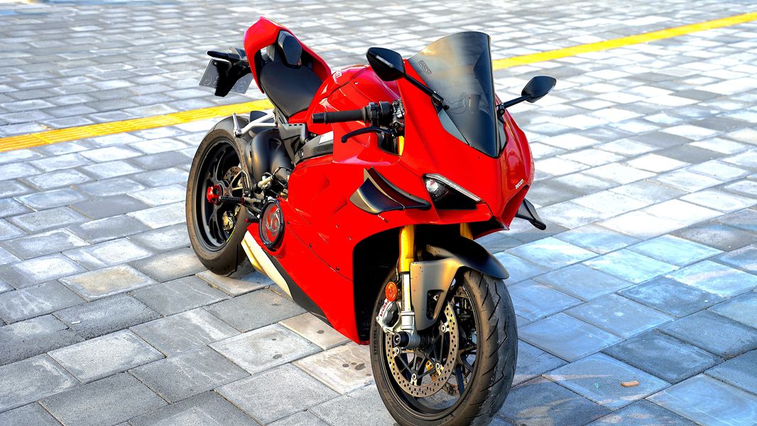 杜卡迪 Panigale V4