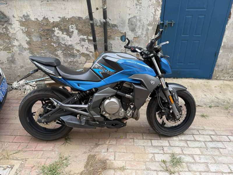 春风 650NK