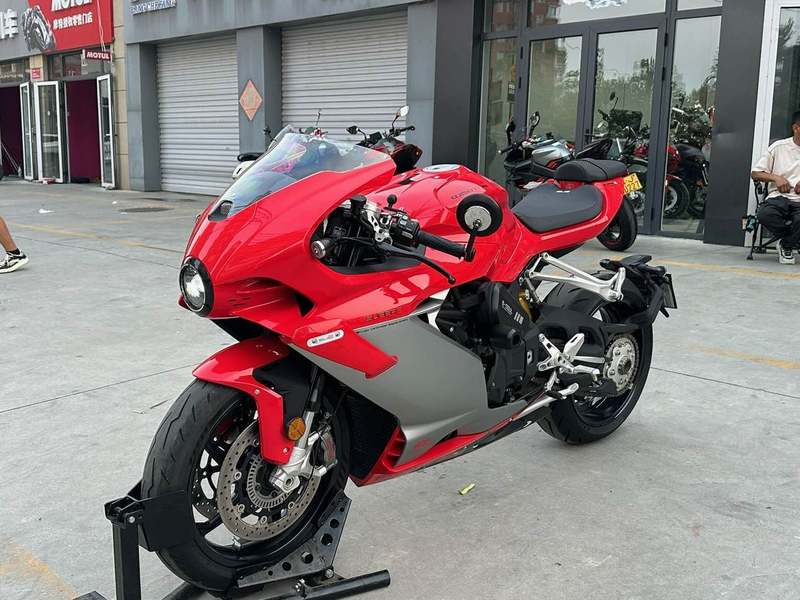 QJMOTOR Super921