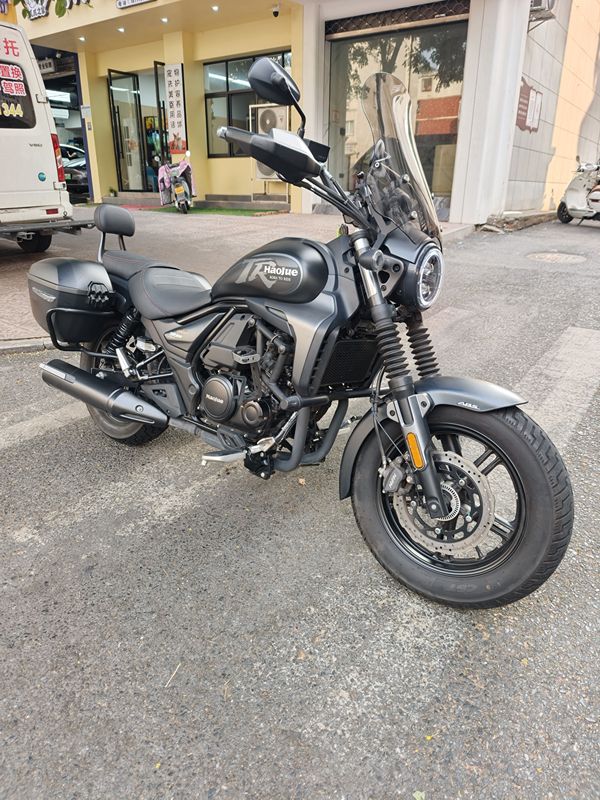 豪爵 TR300