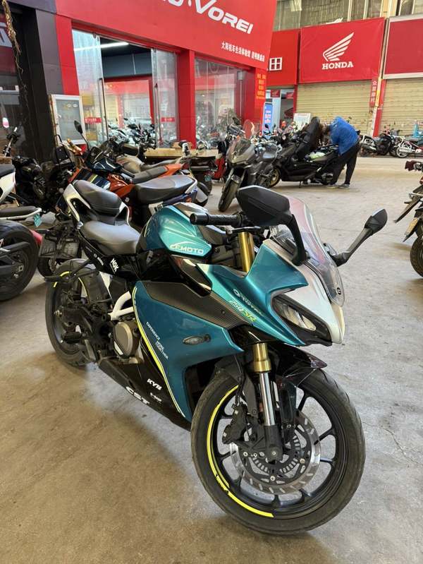 春风 250SR