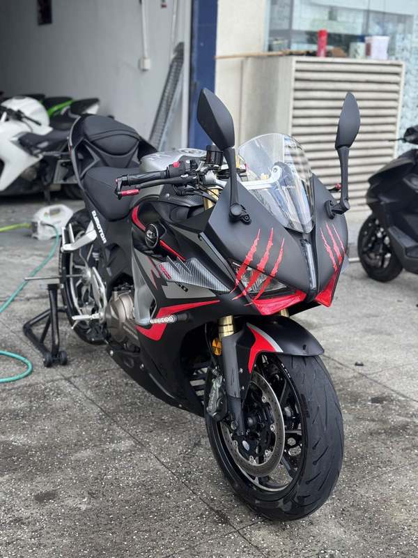 QJMOTOR 赛550