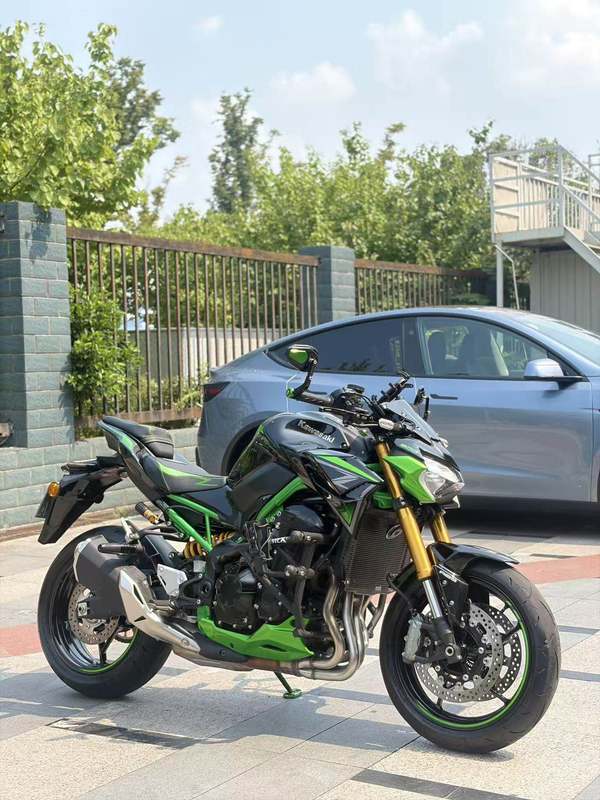 川崎 Z900