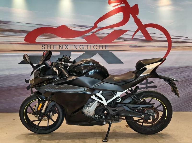 春风 250SR