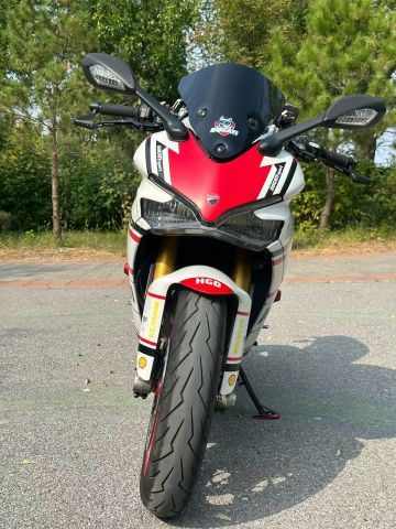 杜卡迪 SuperSport