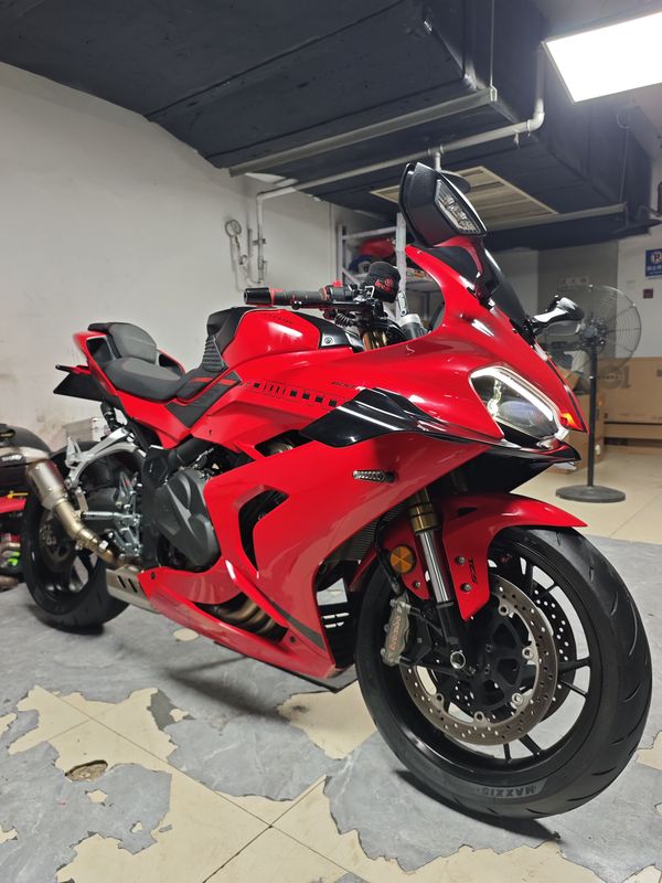 QJMOTOR 赛600