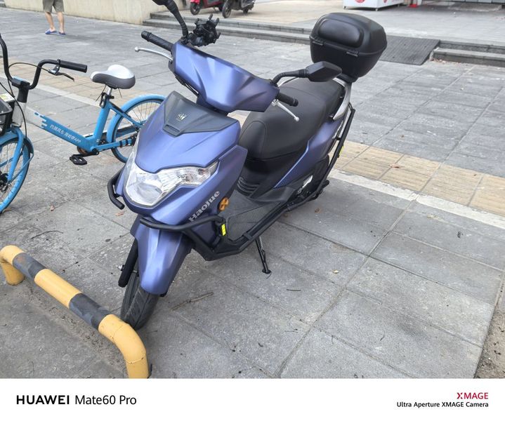 豪爵 虎鲨VX125