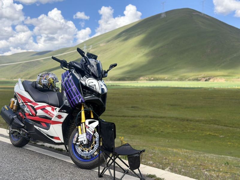 雅马哈 XMAX