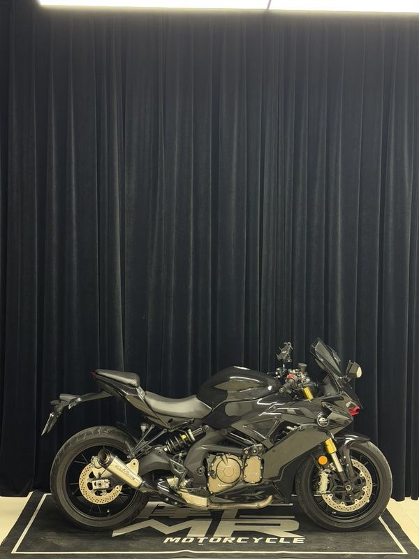 QJMOTOR 赛600