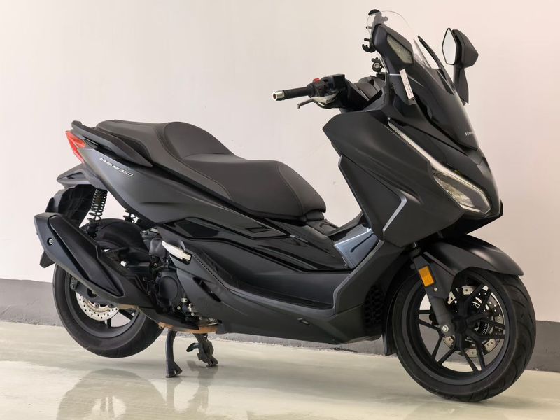 本田WING NSS350