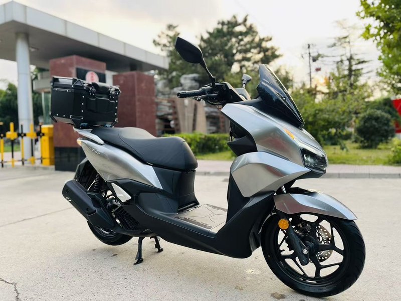 五羊本田 NWT150