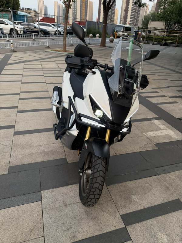 新大洲本田 NS150XC