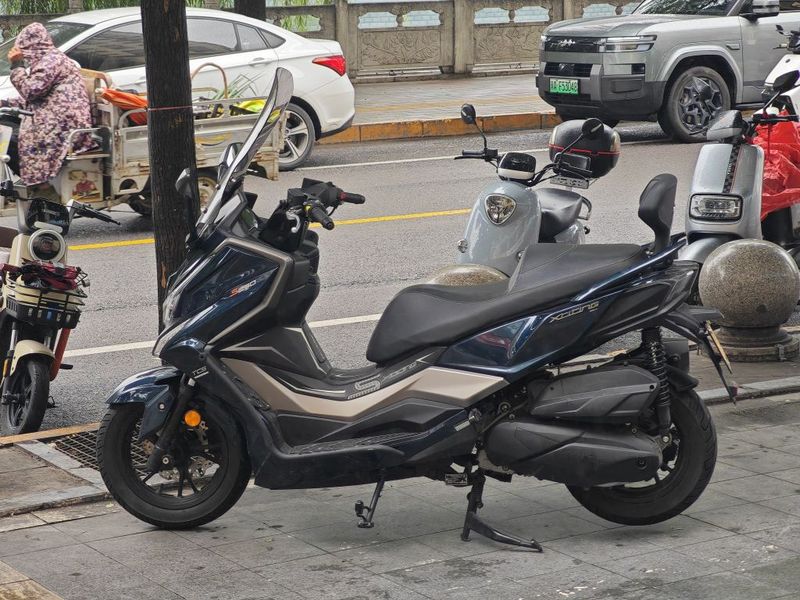 光阳 赛艇 S250