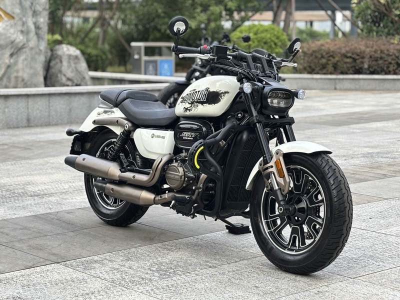 QJMOTOR 闪350