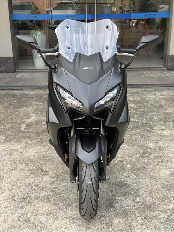 雅马哈 TMAX