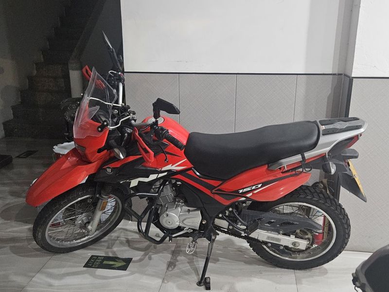 豪爵 NK150