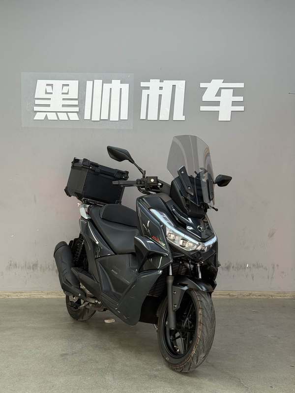 无极 SR250GT