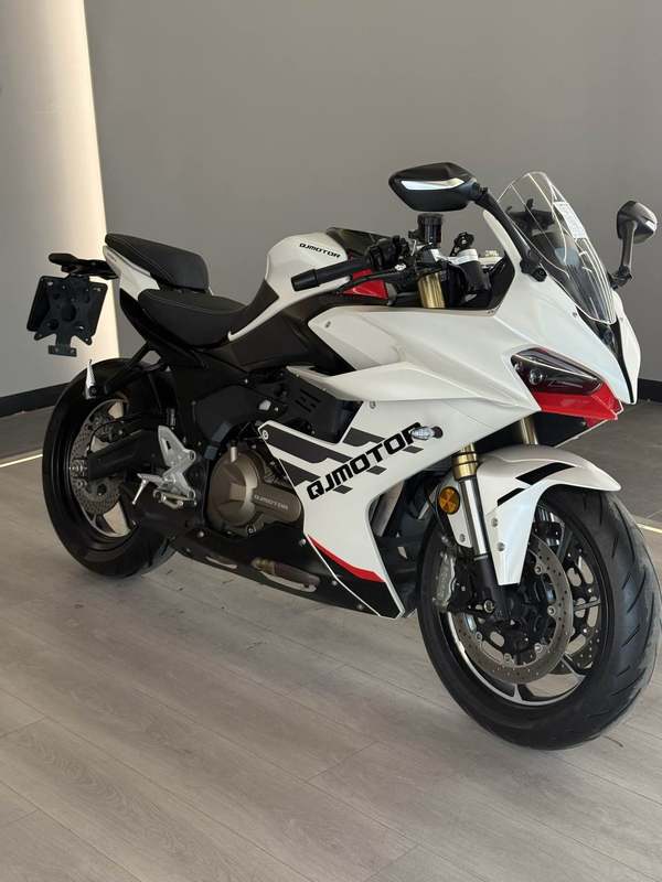 QJMOTOR 赛550