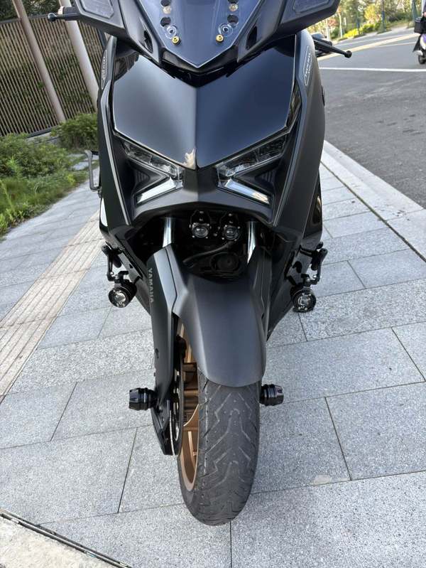 雅马哈 XMAX