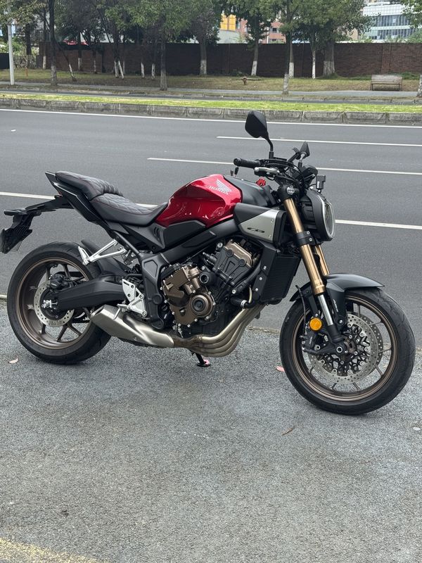 本田DREAMWING CB650R 