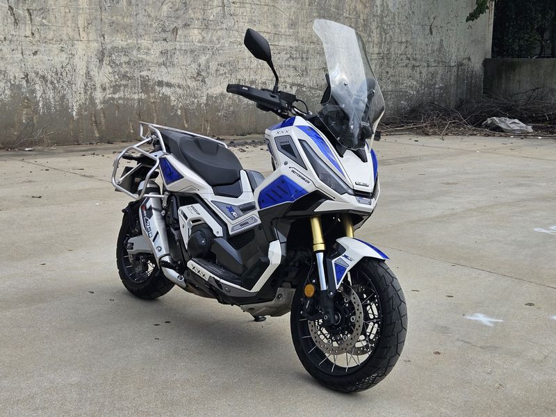 本田DREAMWING X-ADV 750