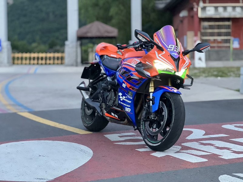 QJMOTOR 赛600