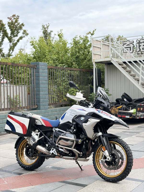 宝马 R 1250 GS