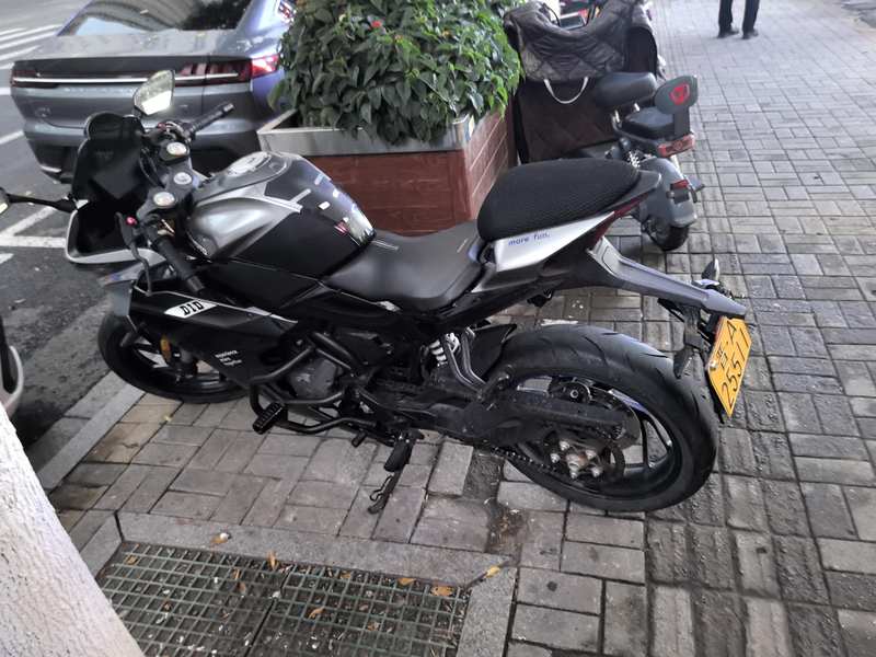 春风 250SR