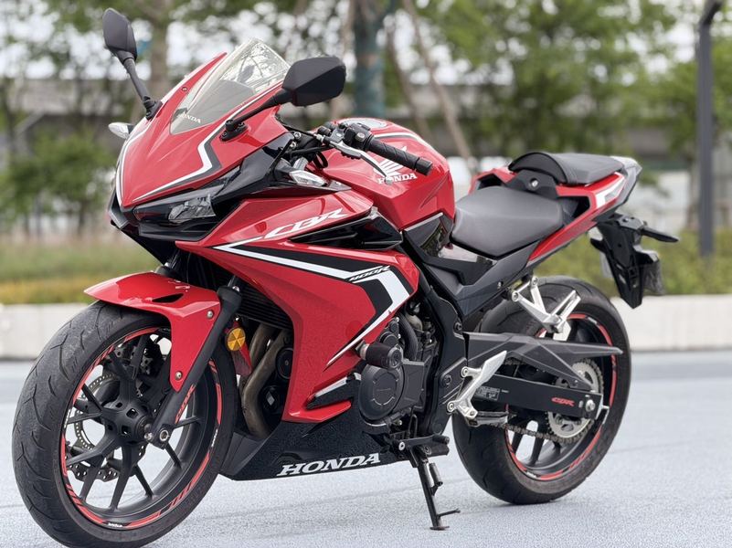 本田WING CBR400R