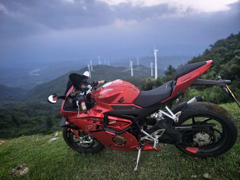 张雪机车 500RR