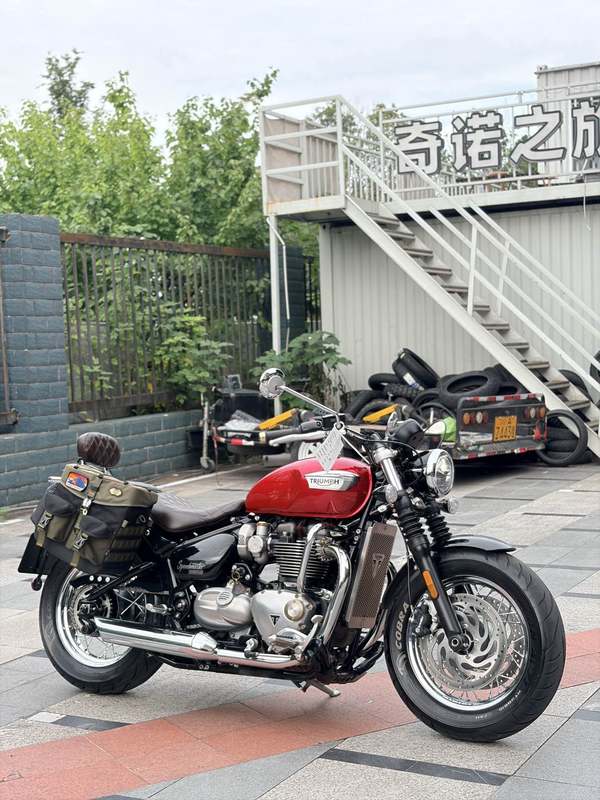 凯旋 Bonneville Speedmaster