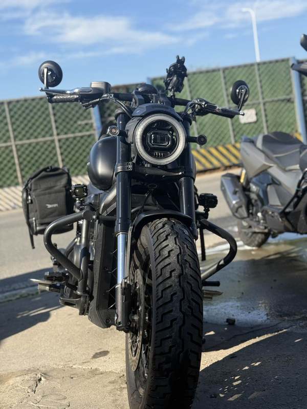QJMOTOR 闪600