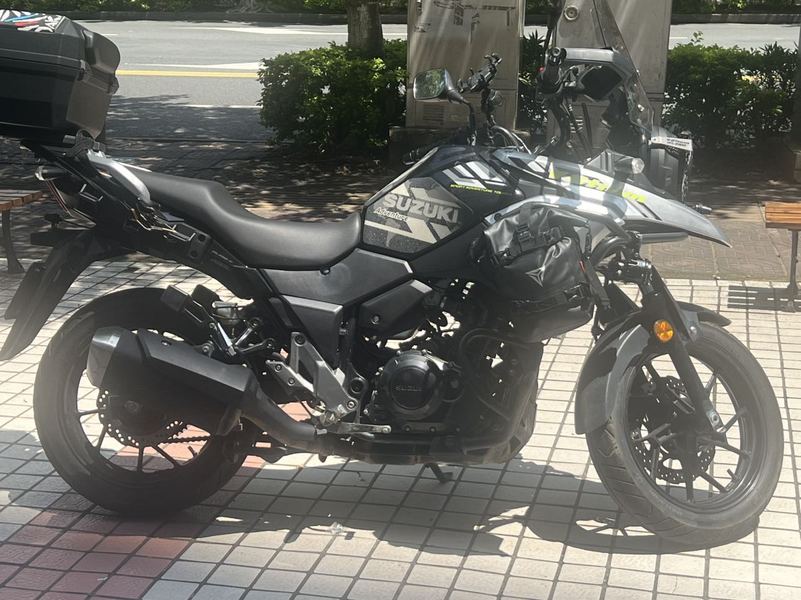 豪爵铃木 DL250