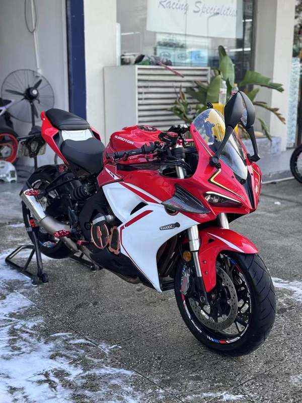 QJMOTOR 赛600